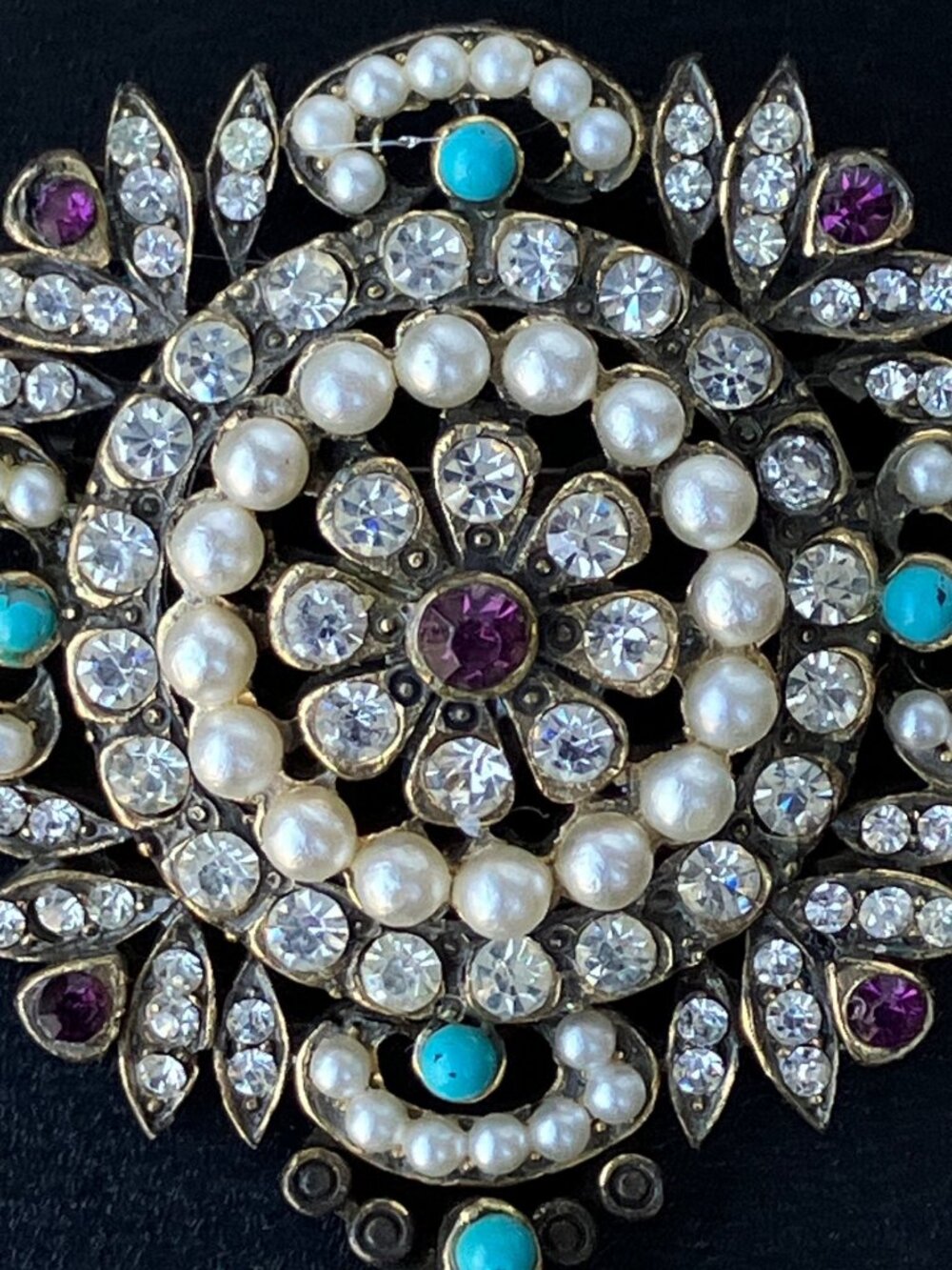 Kramer Rhinestone Pearl Dangle Pendant/Brooch - Picture 2 of 12